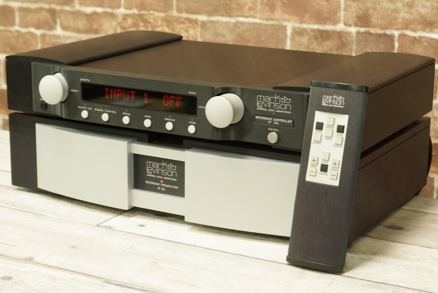 MARK LEVINSON NO.32L Reference Preamplifier マークレビンソン 