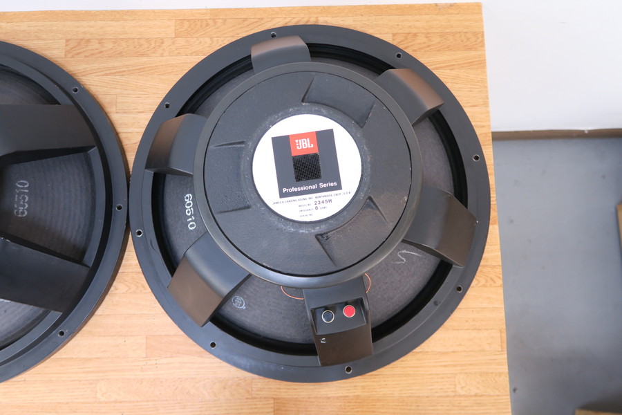 JUNK］JBL 2245H 46cmウーファーユニット ペア REWIRE INC#R01652 JBL